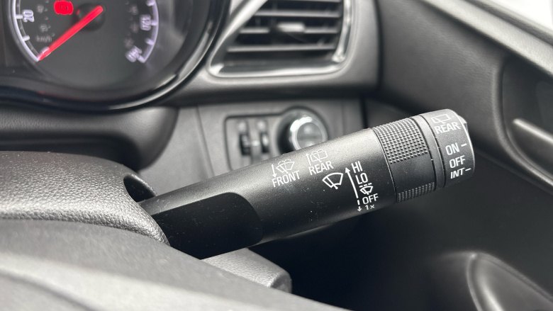 Vauxhall Viva 1.0 [73] SE 5dr Petrol Hatchback